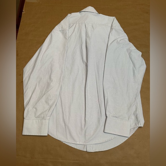 Men’s UDE Signature Collection Buttondown Shirt - Picture 2 of 3